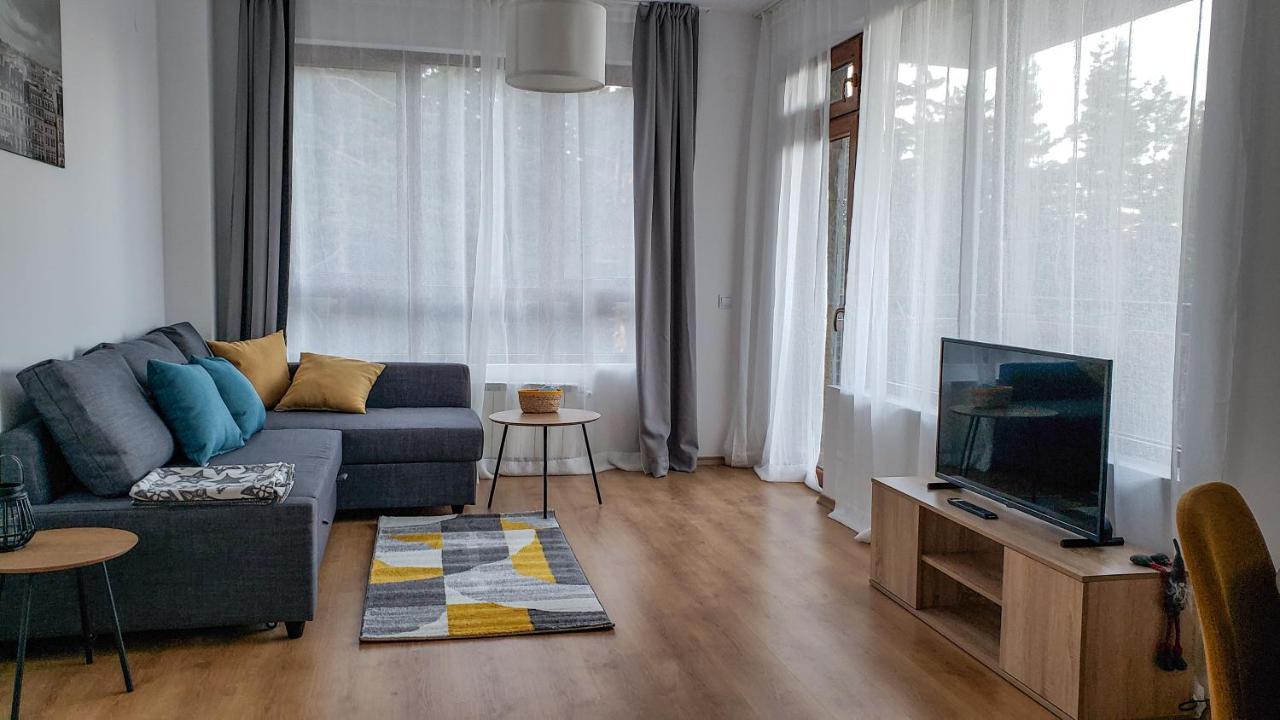 בורובץ Semiramida Gardens Apartments מראה חיצוני תמונה