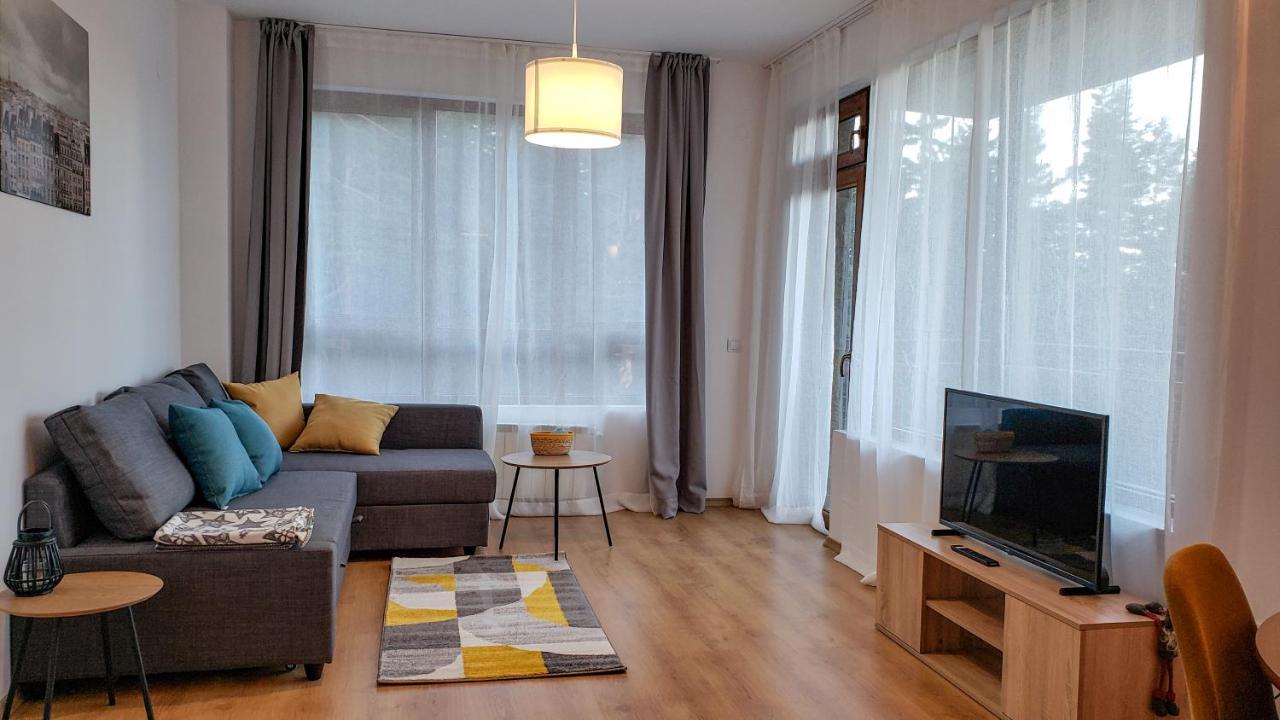 בורובץ Semiramida Gardens Apartments מראה חיצוני תמונה