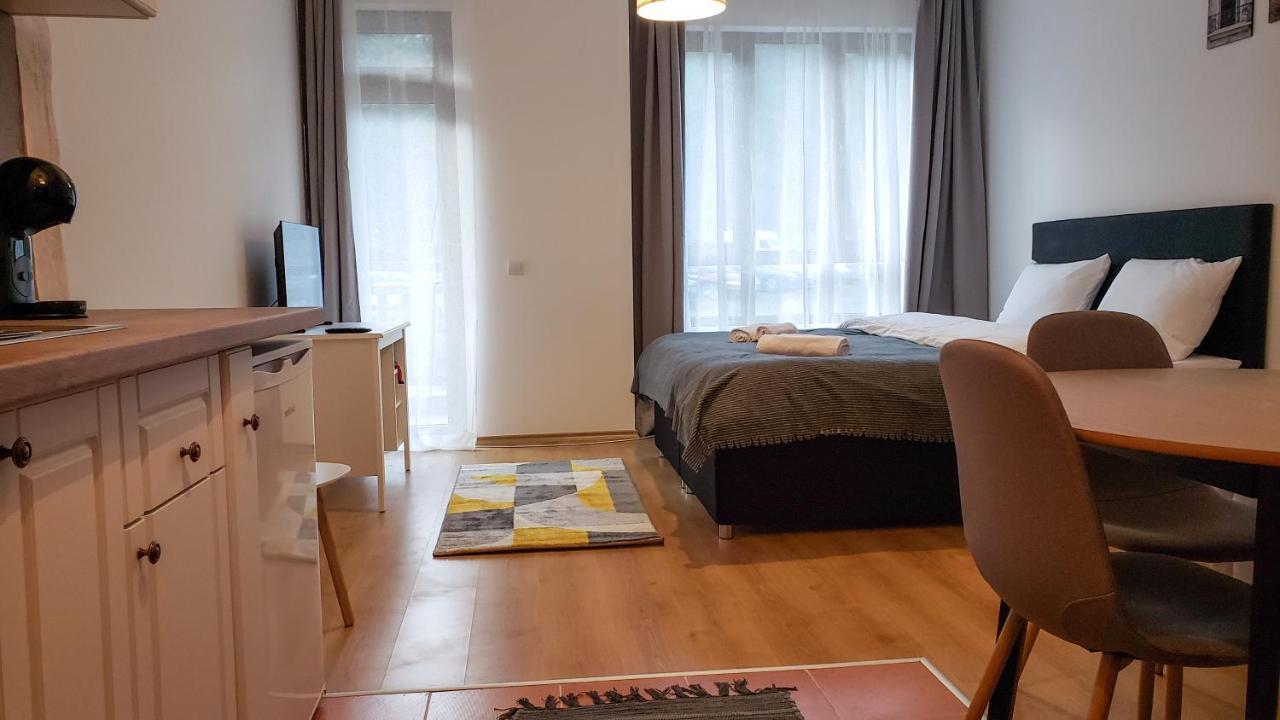 בורובץ Semiramida Gardens Apartments מראה חיצוני תמונה