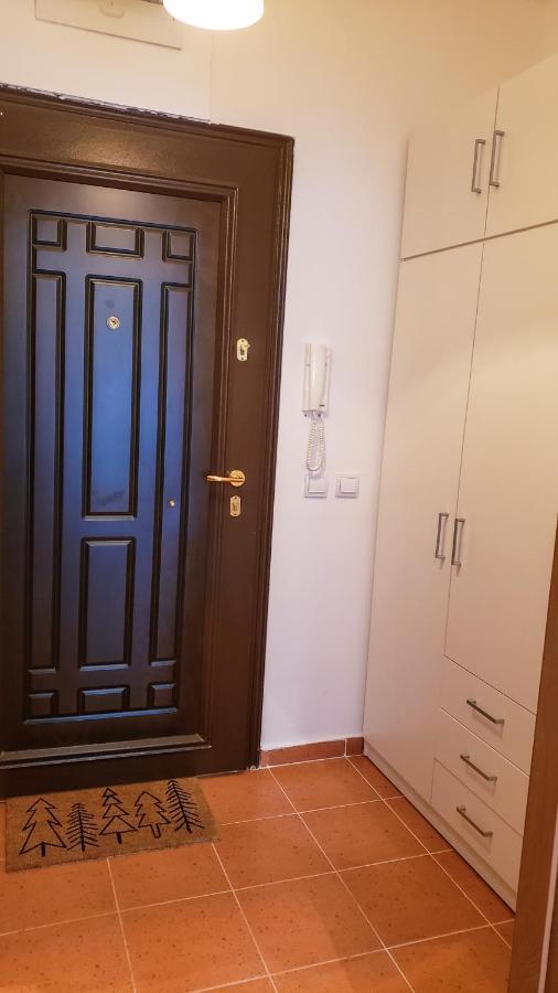 בורובץ Semiramida Gardens Apartments מראה חיצוני תמונה
